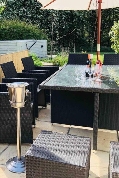 Forestry Cottage. Hot Tub, Open Fire, Dog Friendly Gaywood Exterior photo